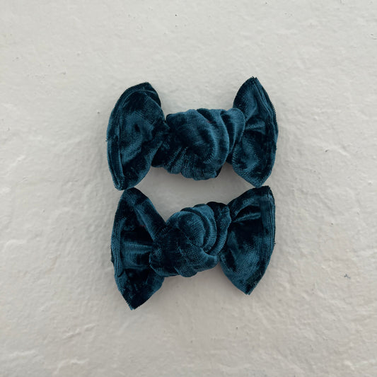 Teal Crushed Velvet Piggy Clips